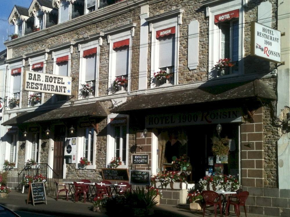 Hotel Ronsin Fresnay-sur-Sarthe エクステリア 写真