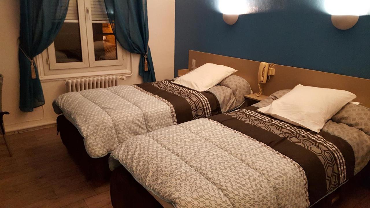 Hotel Ronsin Fresnay-sur-Sarthe エクステリア 写真